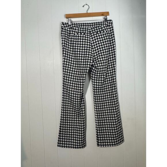 Trina Turk · Houndstooth Flare Pants · Black and White · Bell Bottom · Size 4 - Picture 7 of 8